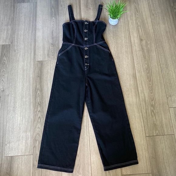 Urban Outfitters Pants - BDG Urban Outfitters Denim Button-Up Jumpsuit Sz M
